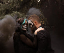 Load image into Gallery viewer, Smoke Bombs-9 PCS